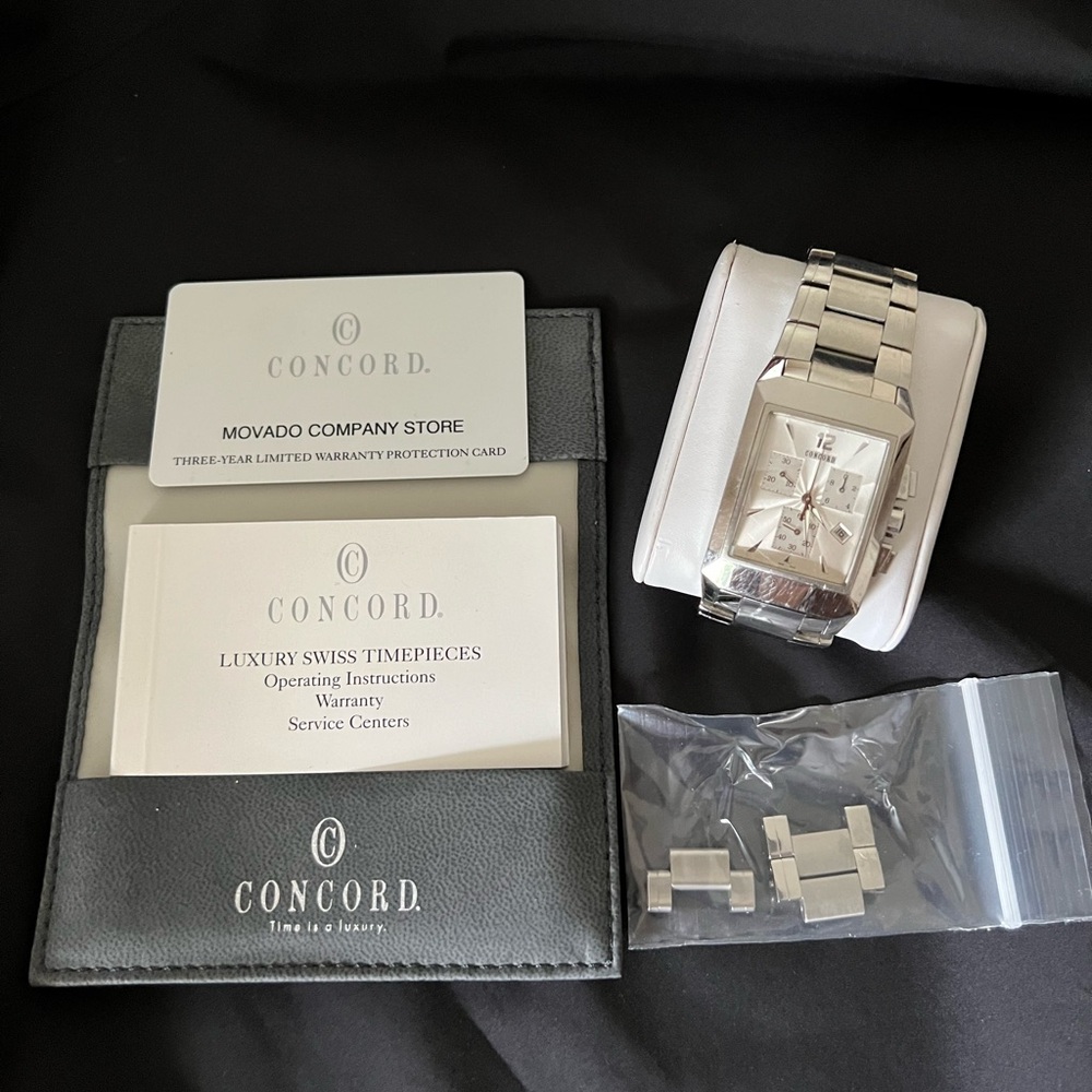 VINTAGE CONCORD Carlton Chrono SS Silver Dial Men's Watch 0310921